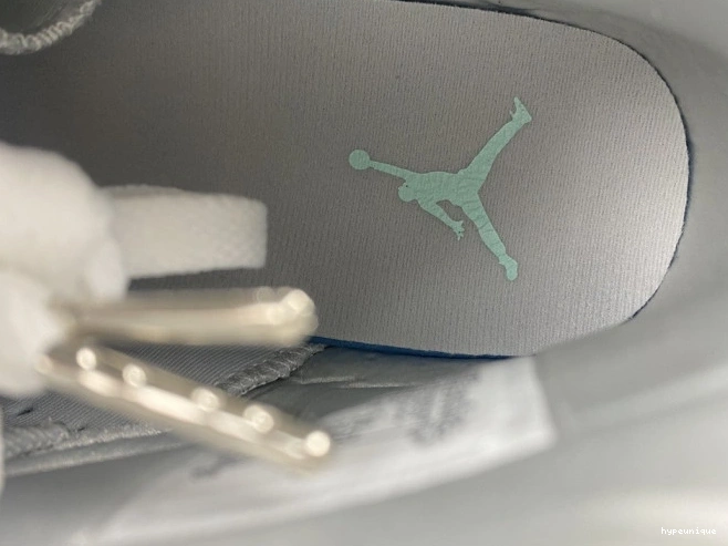 HYPE Air DQ4914-103 Jordan Mint 6 Foam WMNS 0707